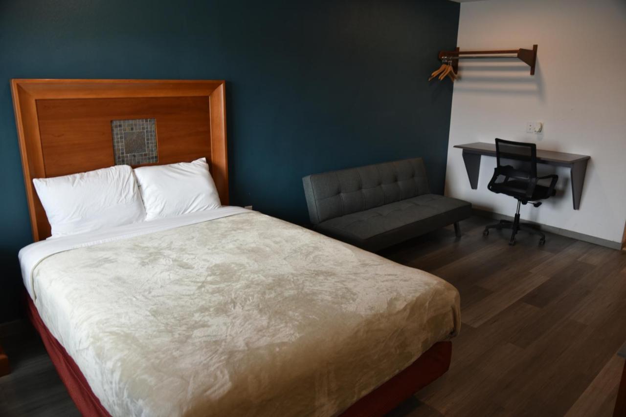 Town Place Studio Apartment Snyder Екстер'єр фото