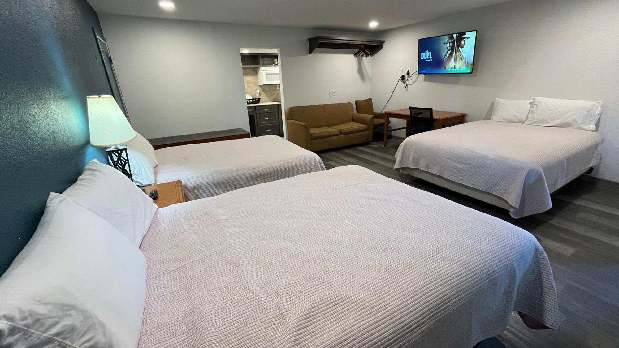 Town Place Studio Apartment Snyder Екстер'єр фото